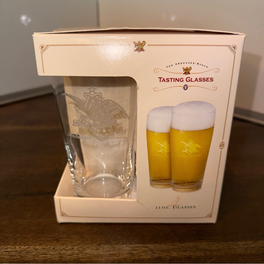 NIB Anheuser-Busch 5.5" Set Of 4 Beer Tasting Glasses Clear Etched Logo 2006